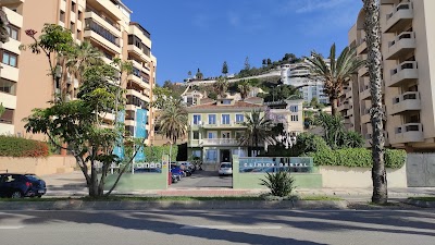 Clínica Dental Avilés y Román