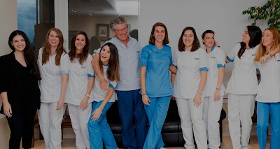 Clínica Dental Gross Dentistas