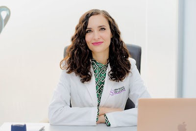 Dra. Iris Sophía de la Corte Sánchez