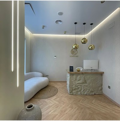 LES ROCHAS CLINIC
