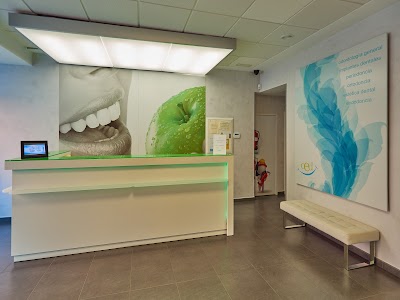 Clínica Dental CED Palma - Doctor Murad
