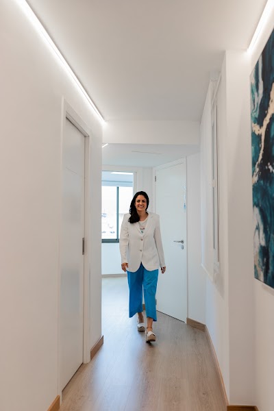 Dra. Elena Rodríguez Bauzà