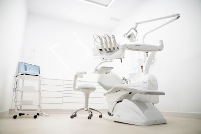 Clínica Dental De Castro